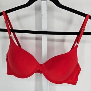 Real Underwear Womens Sz 38C Lightly Lined T Shirt Bra Solid Cherry Red